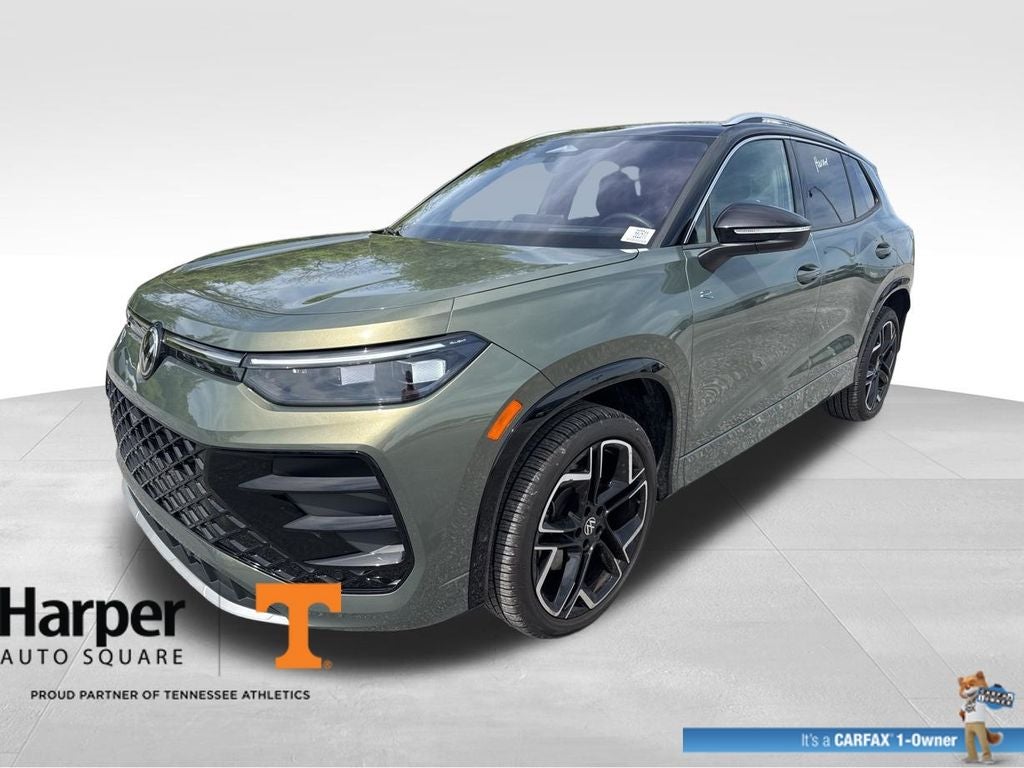 2025 Volkswagen Tiguan 2.0T SEL R-Line