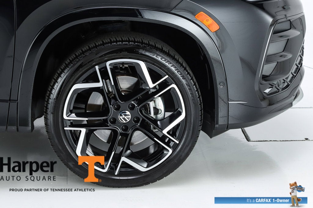 2025 Volkswagen Tiguan 2.0T SEL R-Line