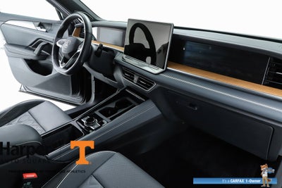 2025 Volkswagen Tiguan 2.0T SEL R-Line