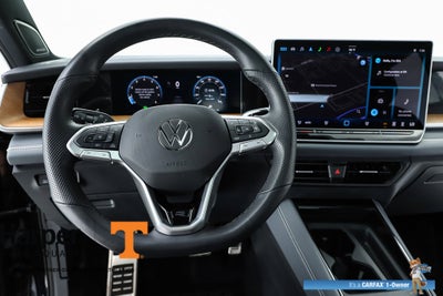 2025 Volkswagen Tiguan 2.0T SEL R-Line
