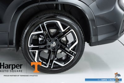 2025 Volkswagen Tiguan 2.0T SEL R-Line