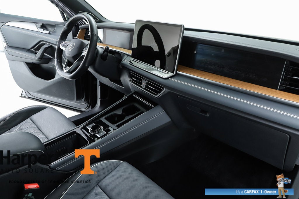 2025 Volkswagen Tiguan 2.0T SEL R-Line