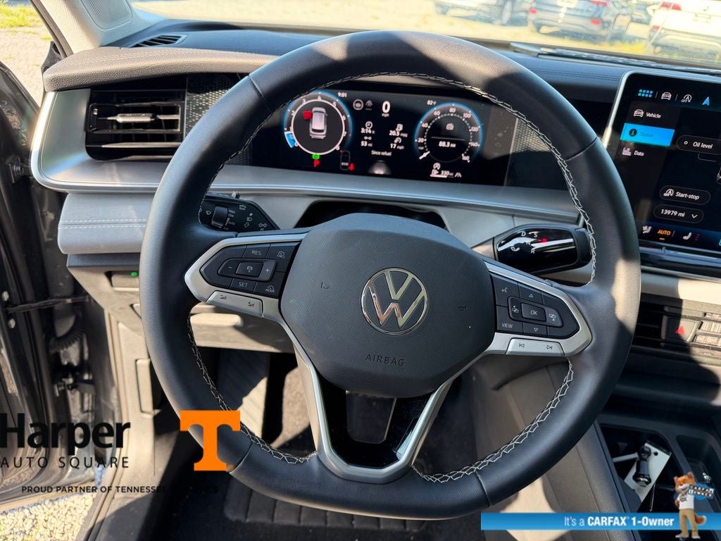 2025 Volkswagen Tiguan 2.0T SE