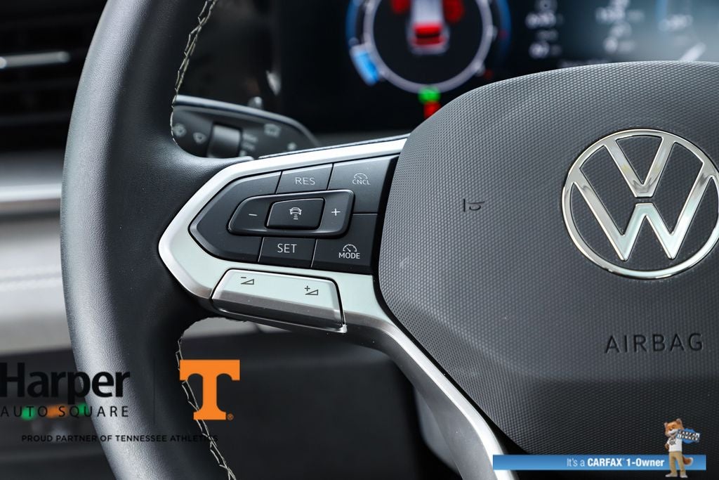 2025 Volkswagen Tiguan 2.0T SE
