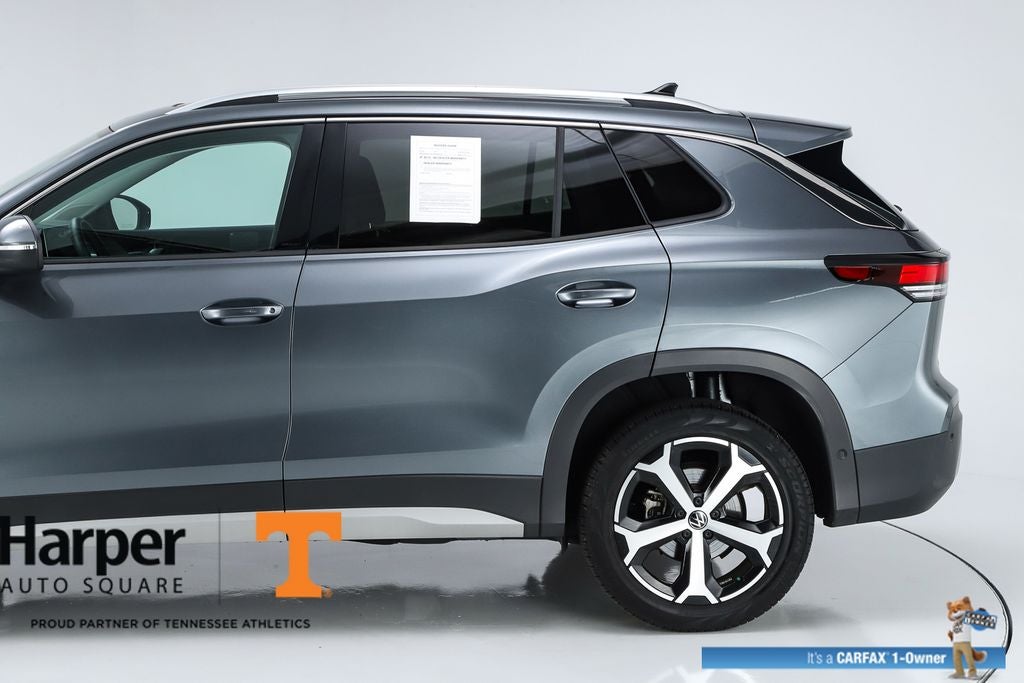 2025 Volkswagen Tiguan 2.0T SE