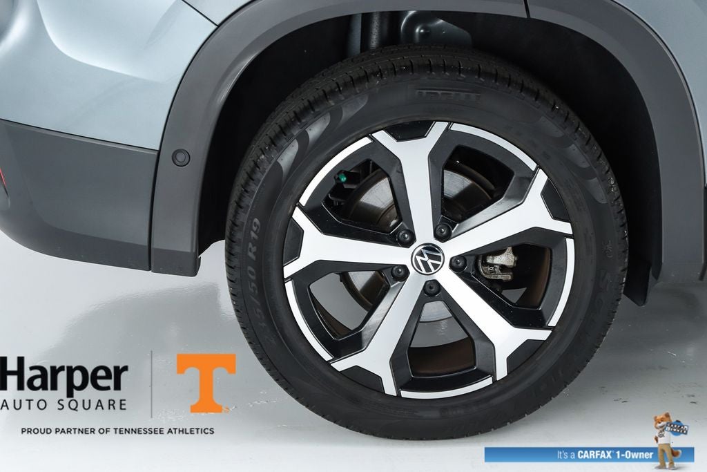2025 Volkswagen Tiguan 2.0T SE