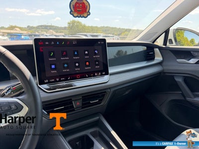 2025 Volkswagen Tiguan 2.0T SE