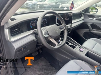 2025 Volkswagen Tiguan 2.0T SE