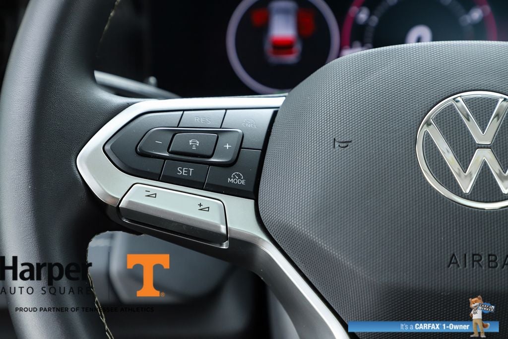 2025 Volkswagen Tiguan 2.0T SE