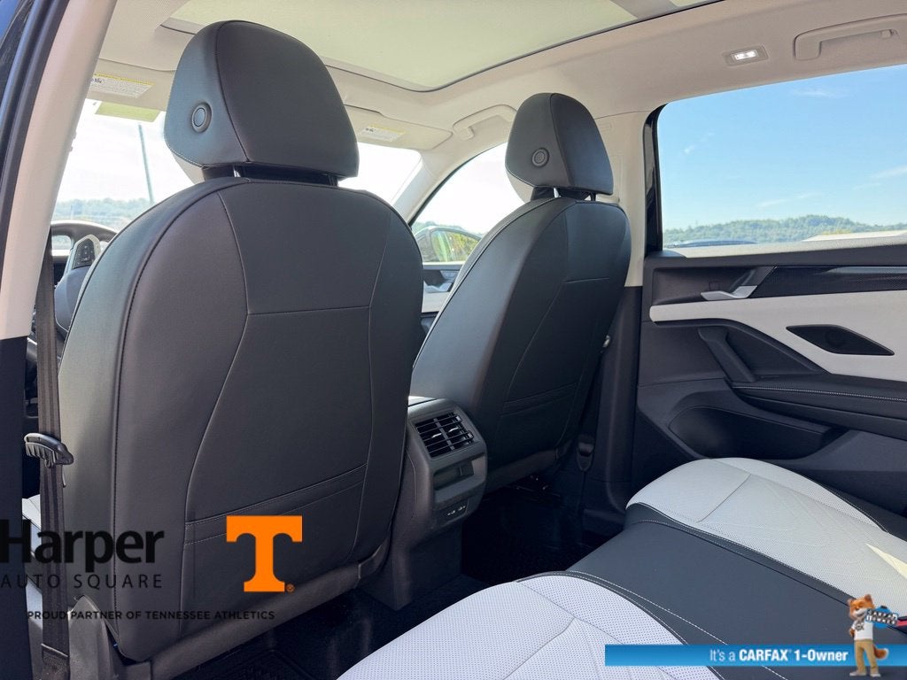 2025 Volkswagen Tiguan 2.0T SE