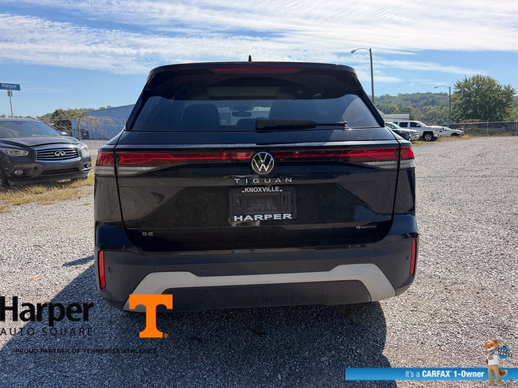 2025 Volkswagen Tiguan 2.0T SE