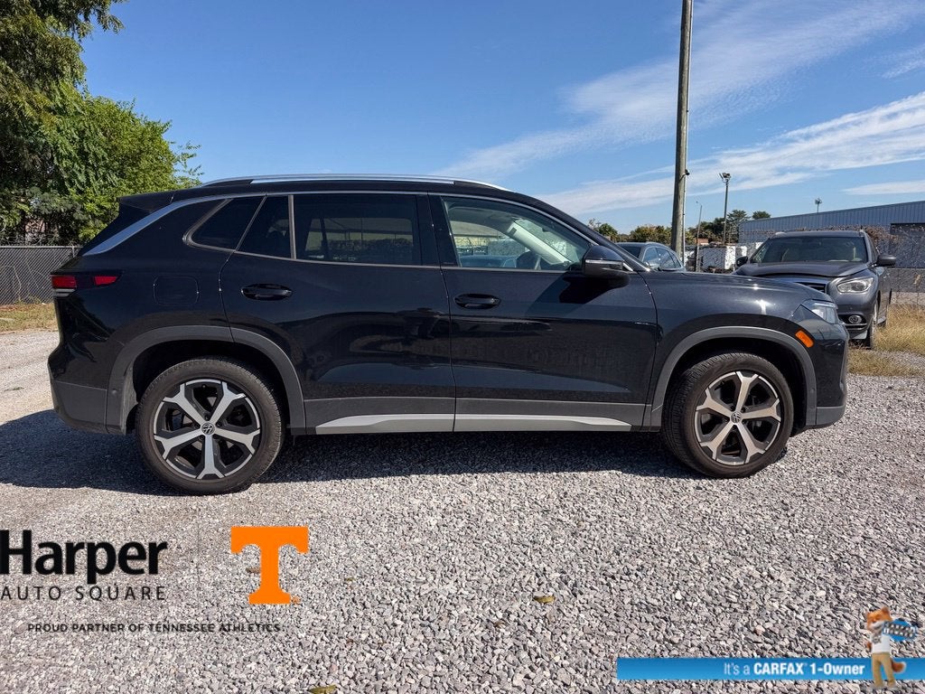 2025 Volkswagen Tiguan 2.0T SE