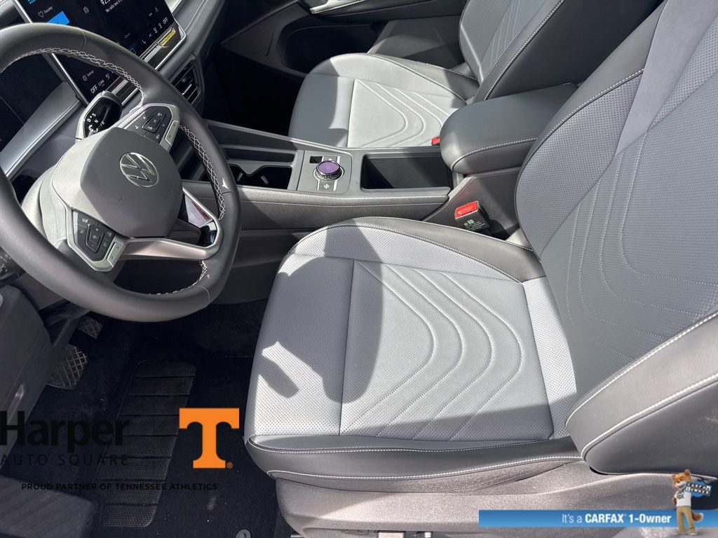 2025 Volkswagen Tiguan 2.0T SE