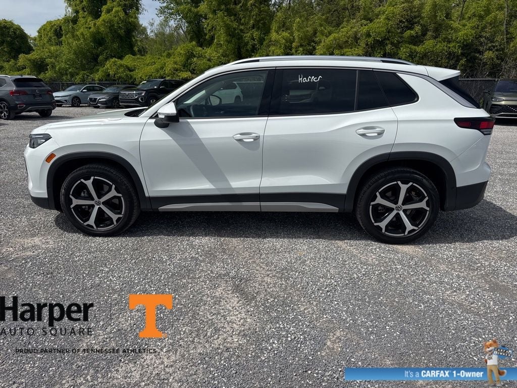 2025 Volkswagen Tiguan 2.0T SE