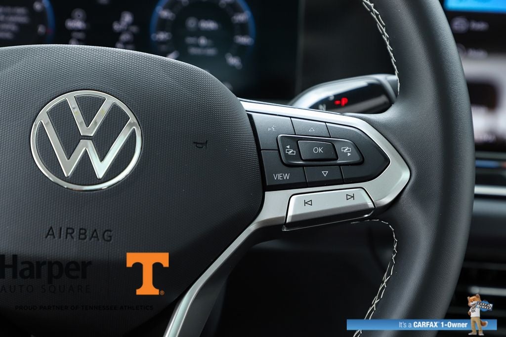 2025 Volkswagen Tiguan 2.0T SE