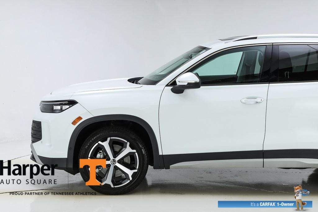 2025 Volkswagen Tiguan 2.0T SE