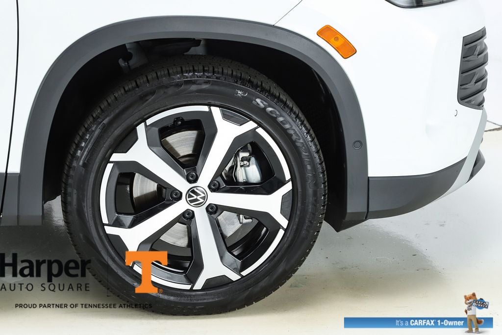 2025 Volkswagen Tiguan 2.0T SE