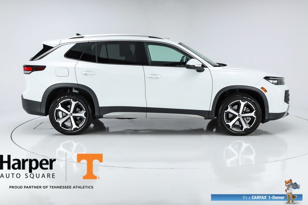 2025 Volkswagen Tiguan 2.0T SE