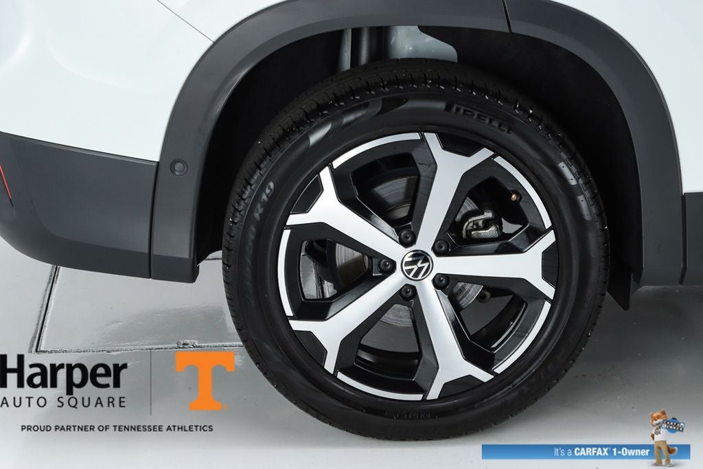 2025 Volkswagen Tiguan 2.0T SE