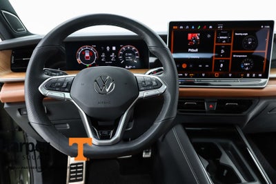 2026 Volkswagen Tiguan 2.0T SEL R-Line Turbo