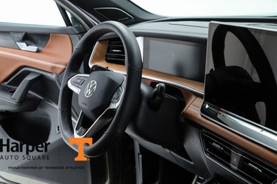 2026 Volkswagen Tiguan 2.0T SEL R-Line Turbo