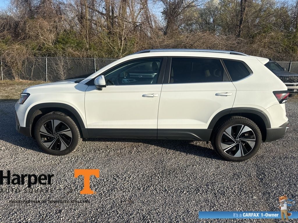 2025 Volkswagen Taos 1.5T SE