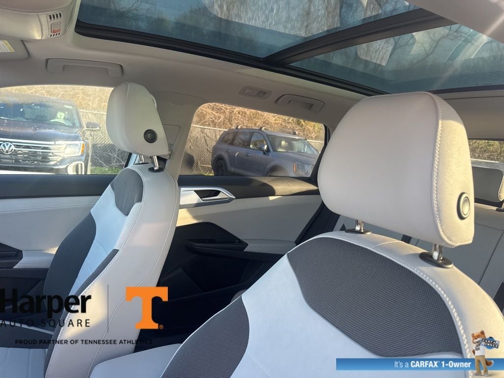 2025 Volkswagen Taos 1.5T SE