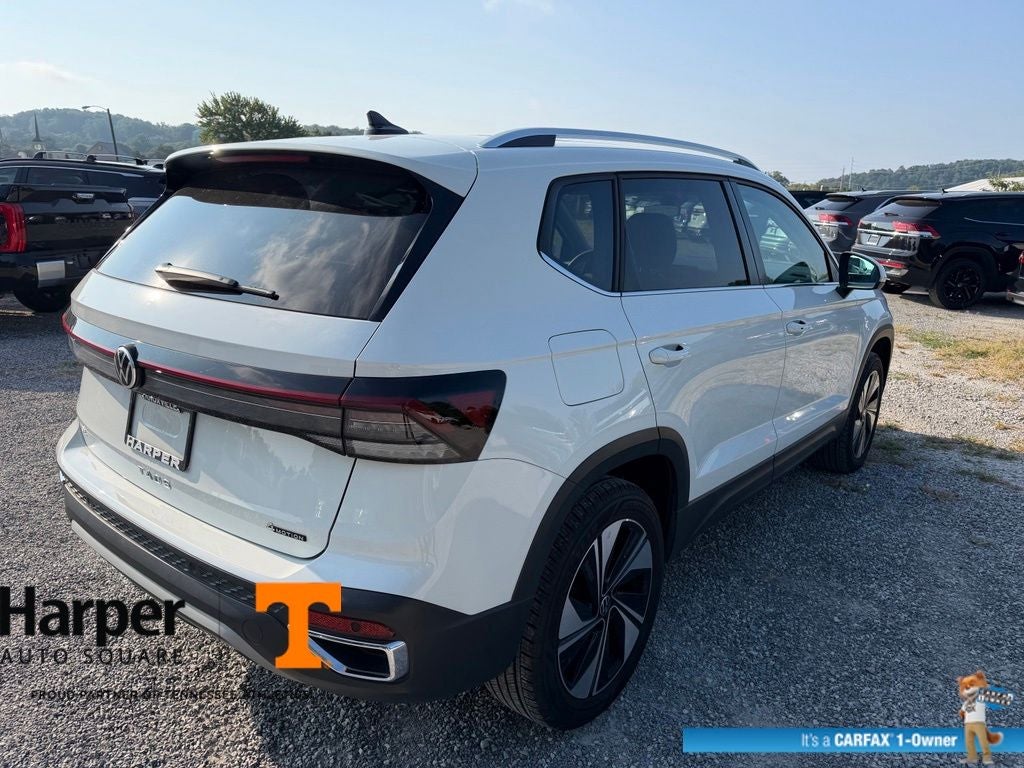 2025 Volkswagen Taos 1.5T SE