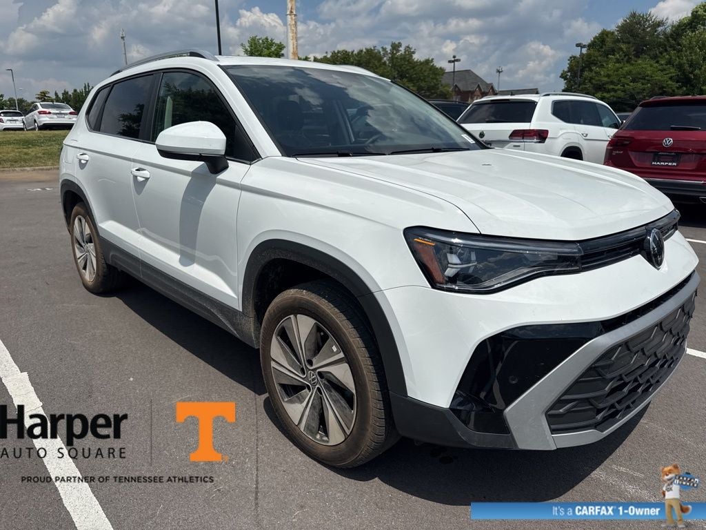 2025 Volkswagen Taos 1.5T SE