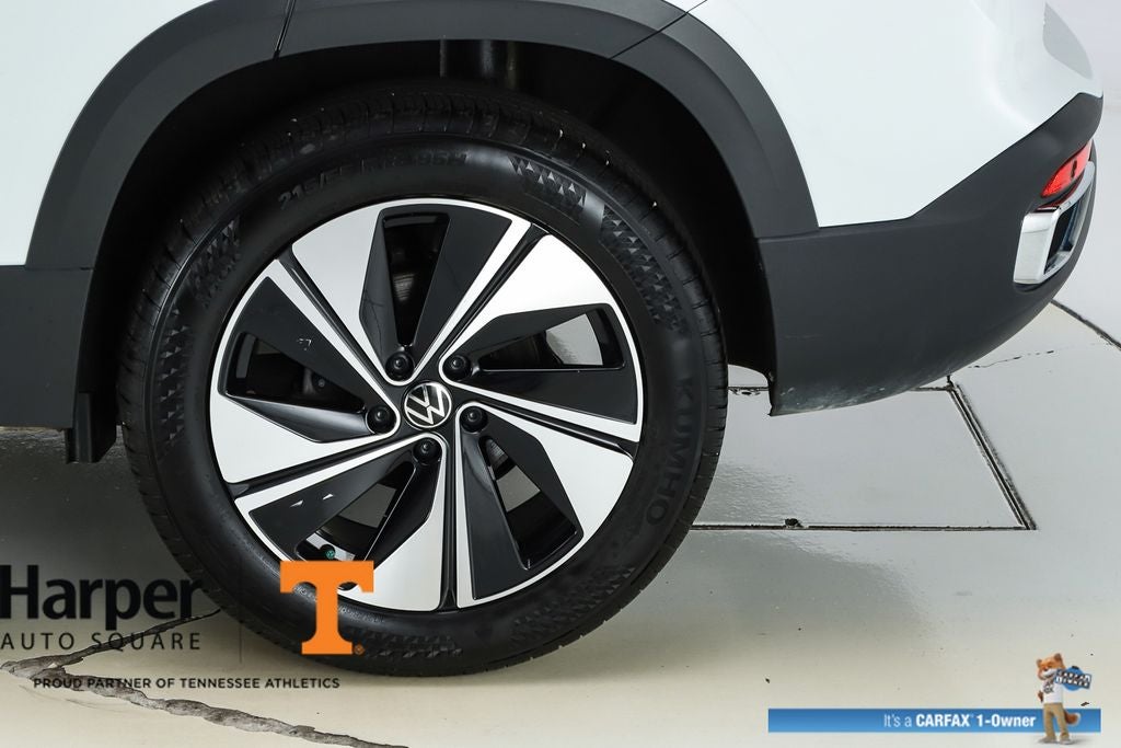 2025 Volkswagen Taos 1.5T SE