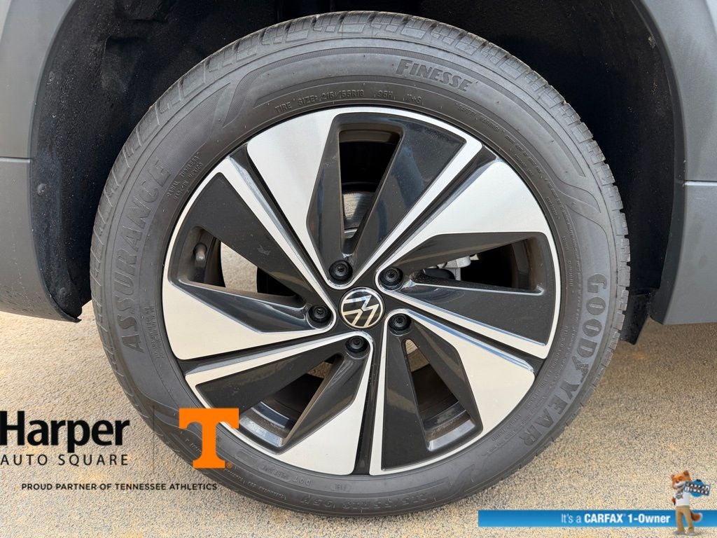 2024 Volkswagen Taos 1.5T SE