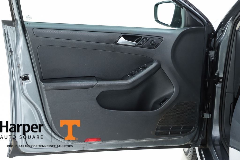 2015 Volkswagen Jetta 2.0L S