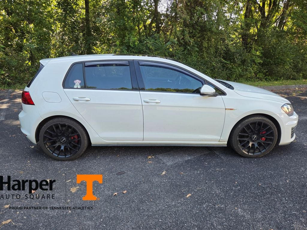 2017 Volkswagen Golf GTI SE