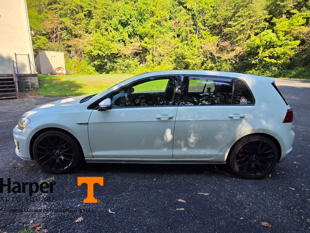 2017 Volkswagen Golf GTI SE