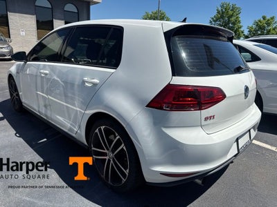 2017 Volkswagen Golf GTI Sport