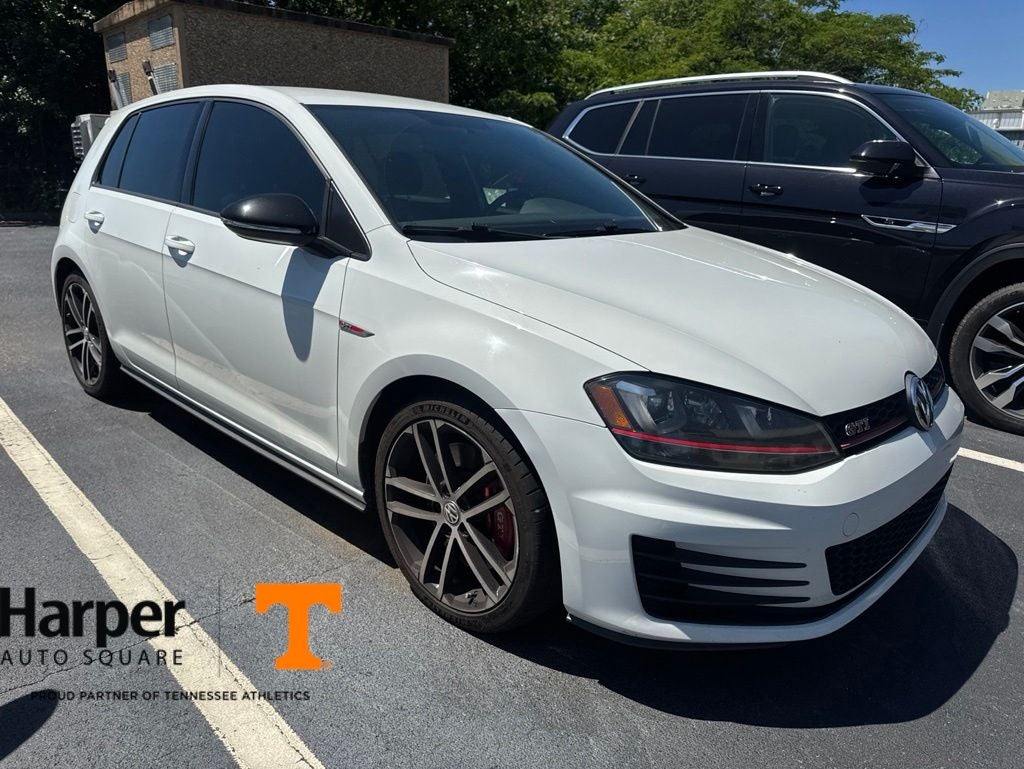 2017 Volkswagen Golf GTI Sport
