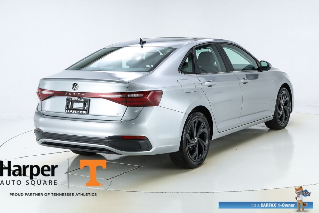 2025 Volkswagen Jetta 1.5T SE