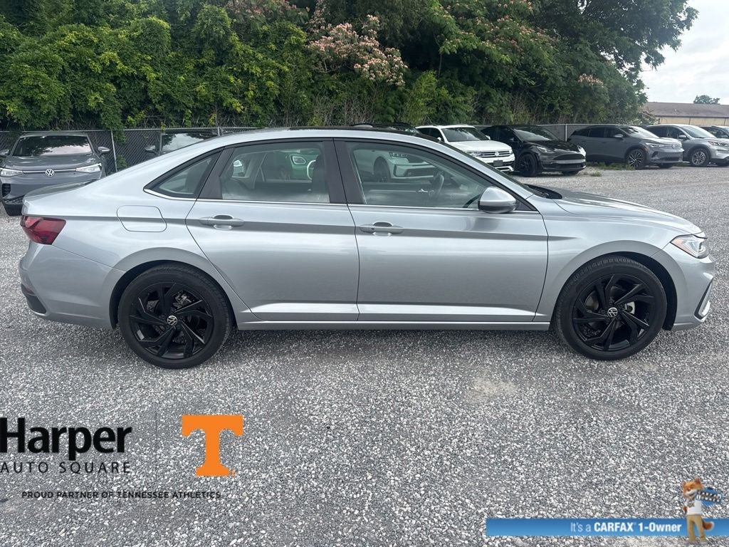 2025 Volkswagen Jetta 1.5T SE