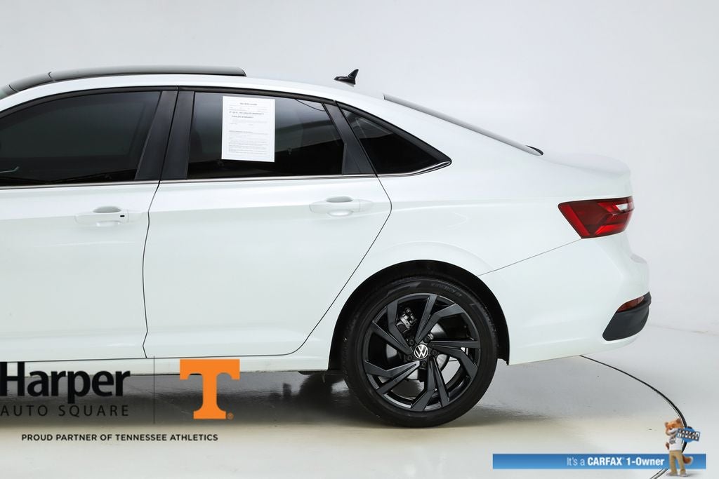 2025 Volkswagen Jetta 1.5T SE