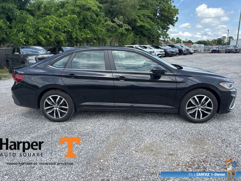 2025 Volkswagen Jetta 1.5T SE