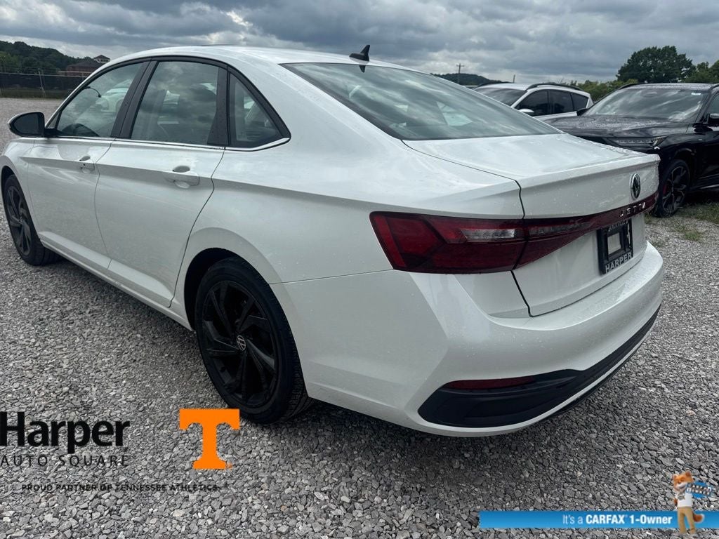 2025 Volkswagen Jetta 1.5T SE