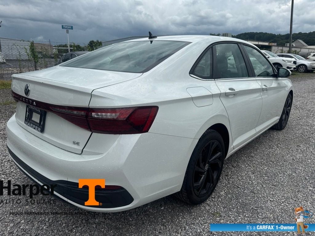 2025 Volkswagen Jetta 1.5T SE