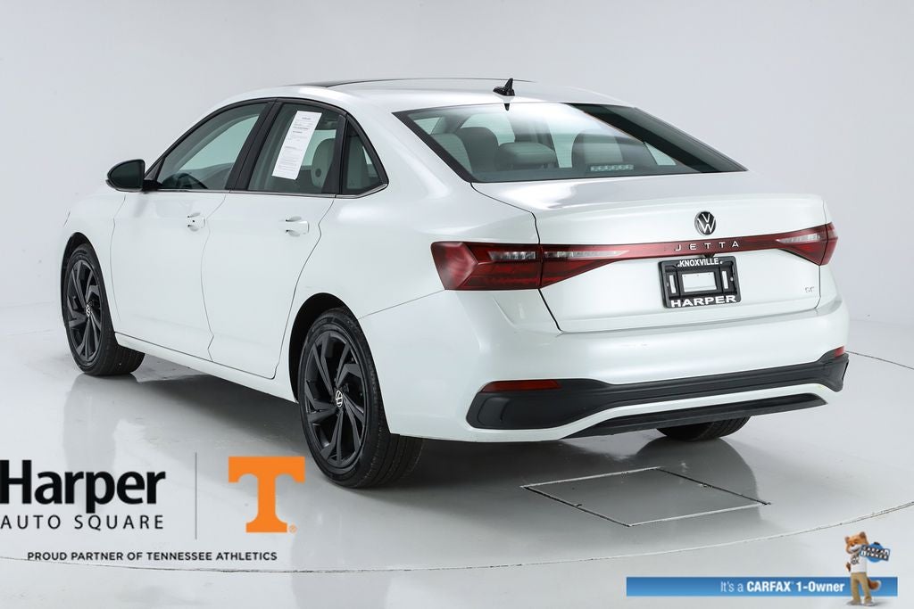 2025 Volkswagen Jetta 1.5T SE