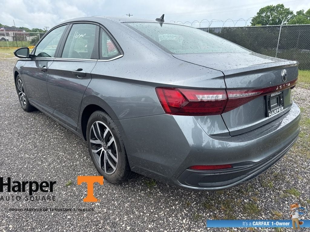 2025 Volkswagen Jetta 1.5T SE