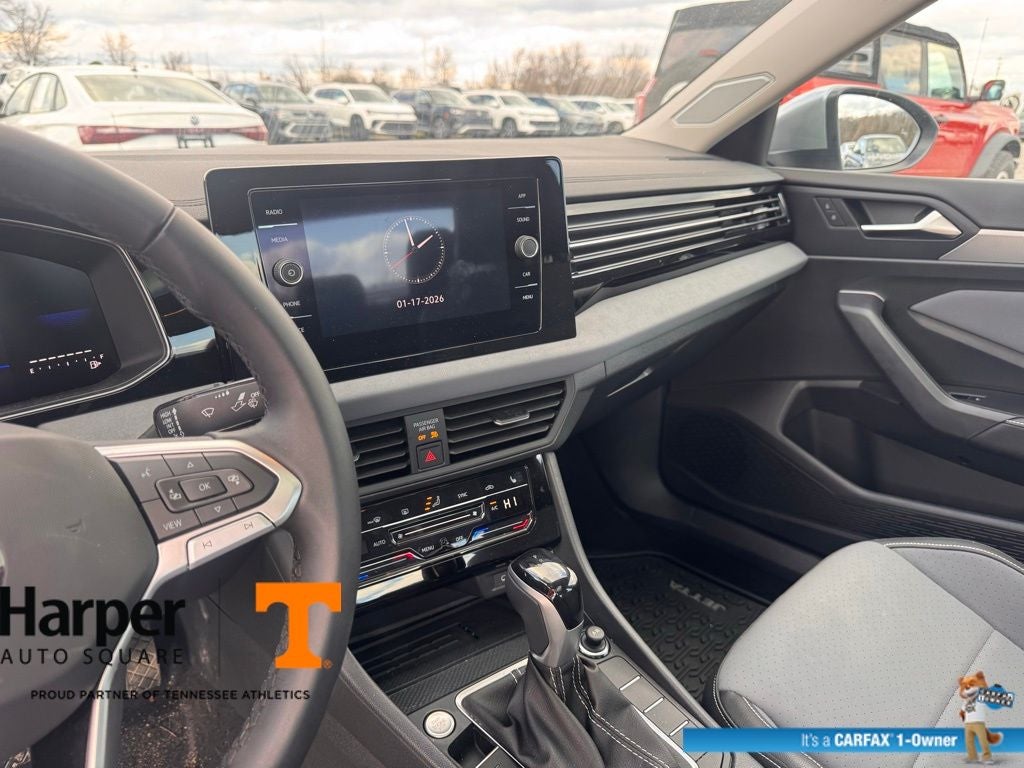 2025 Volkswagen Jetta 1.5T SE