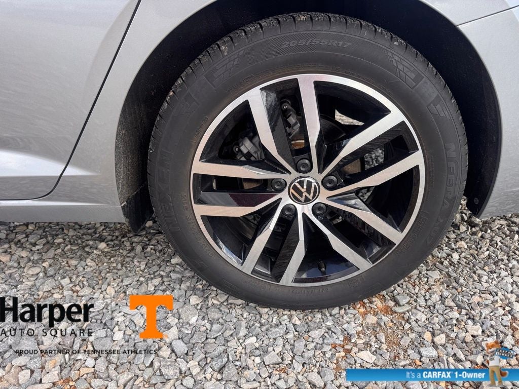 2025 Volkswagen Jetta 1.5T SE