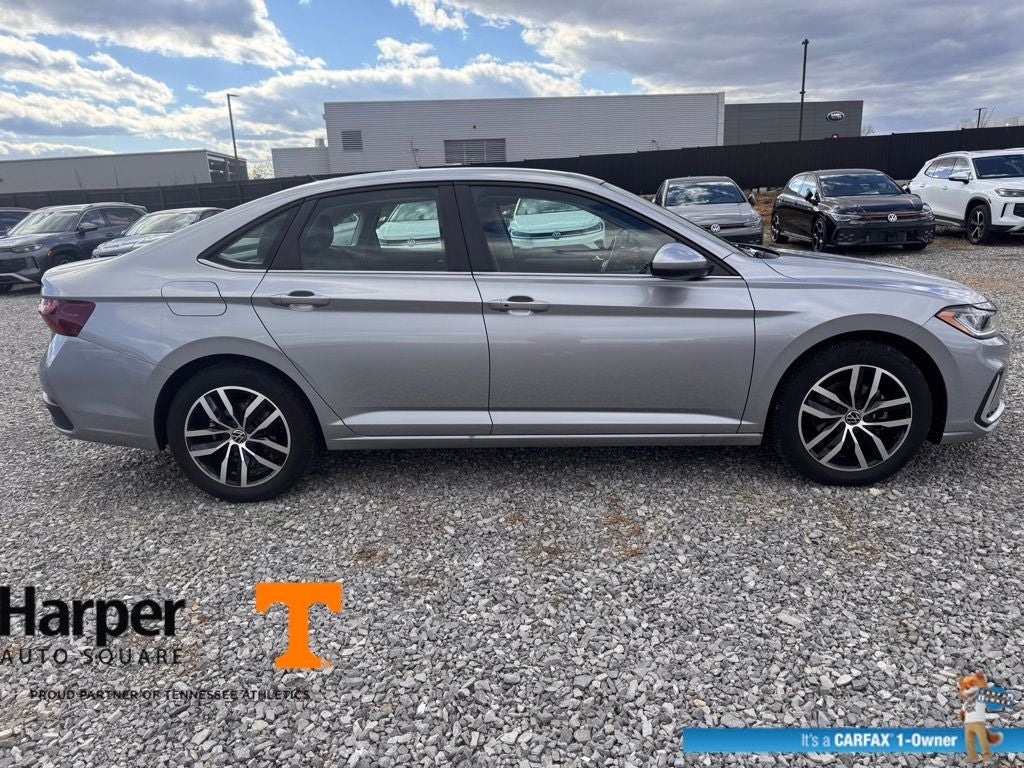 2025 Volkswagen Jetta 1.5T SE