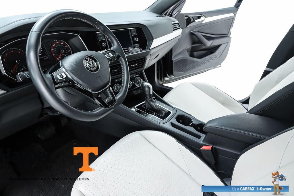 2020 Volkswagen Jetta R-Line