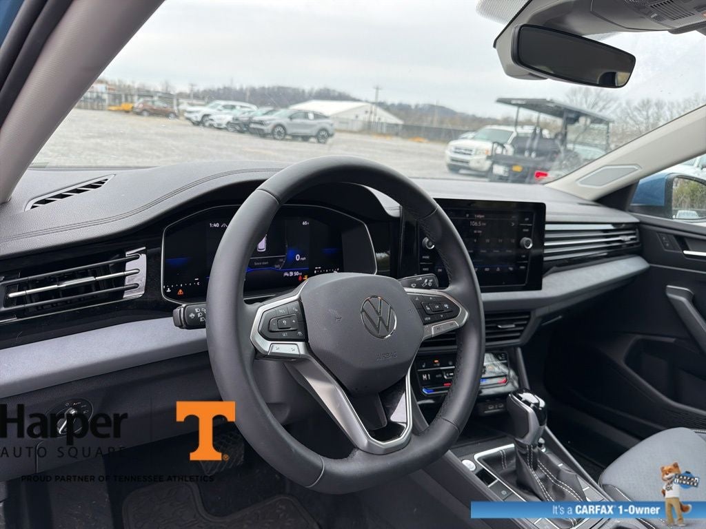 2025 Volkswagen Jetta 1.5T SE