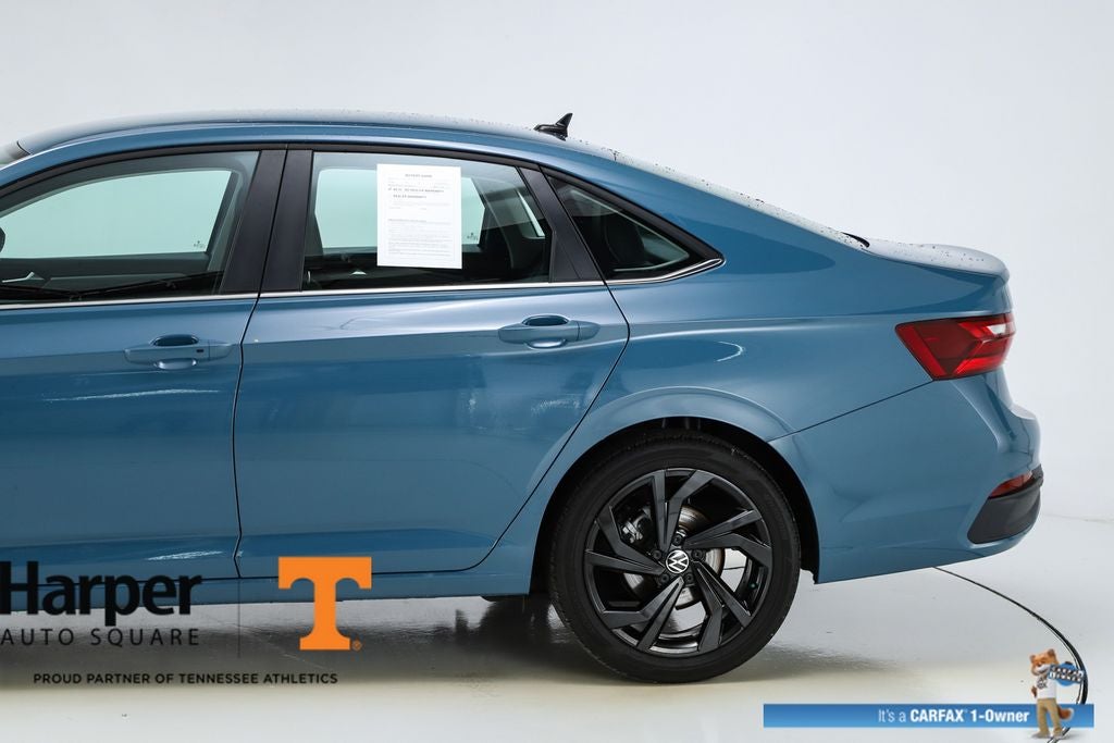 2025 Volkswagen Jetta 1.5T SE